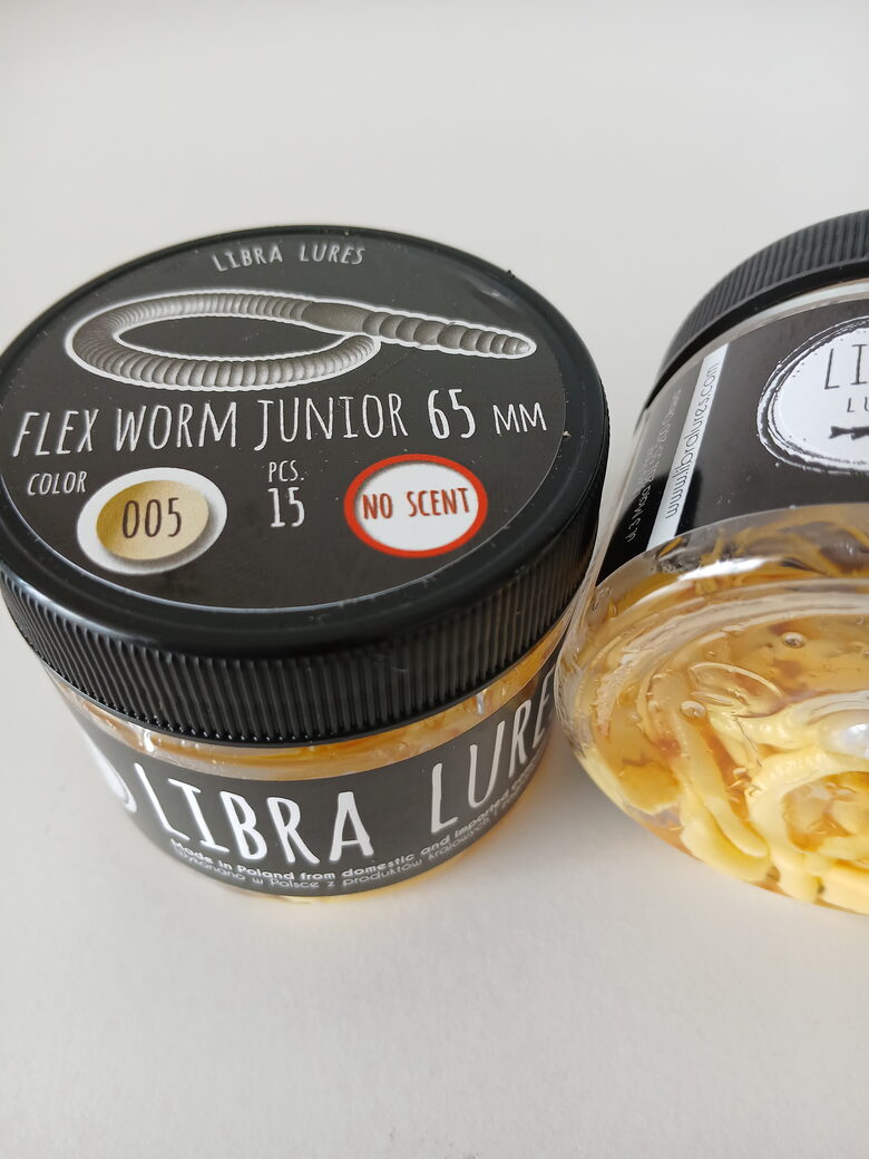 Flex Worm Junior 65mm, 005-Cheese, 0,48gr, no scent, 15pcs/pack
