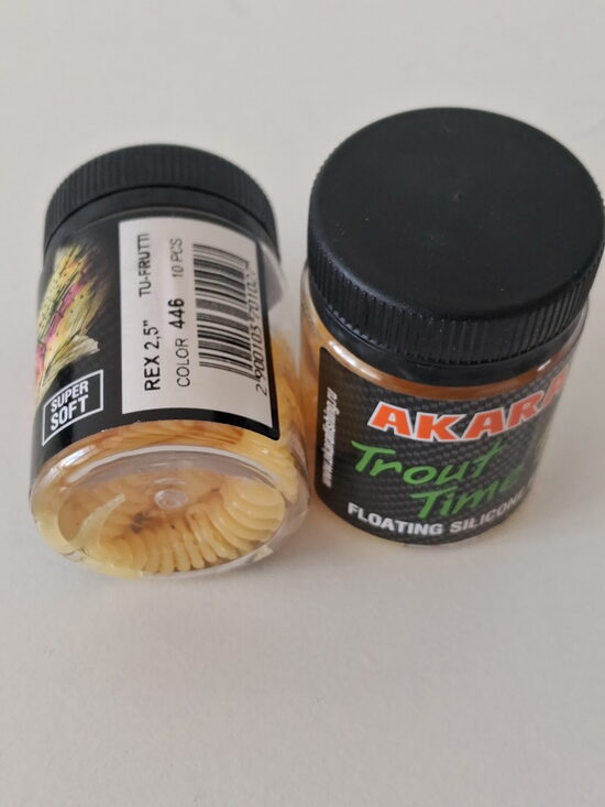 Akara Softail Trout Time REX 2.5" / 63mm Tutti Frutti Color 446 (10 tk)