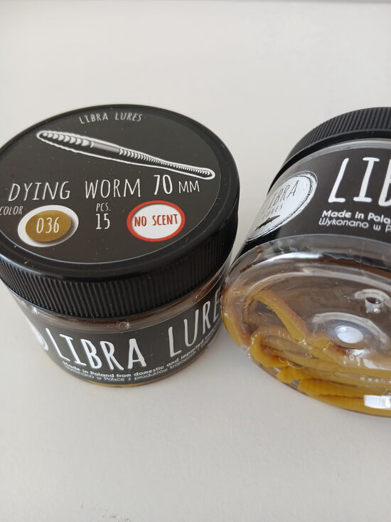 Dying Worm 70, 036-Coffee Milk, 0,53gr, no scent, 15pcs/pack