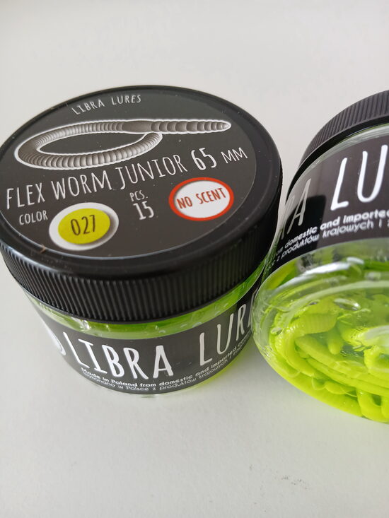 Flex Worm Junior 65mm, 027-Apple Green, 0,48gr, no scent, 15pcs/pack
