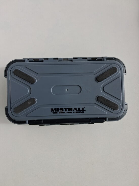 Mistrall veekindel kalastuskast 165x95x47mm