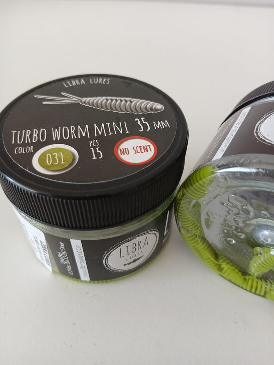 Turbo Worm mini 35mm, 031-Olive, 0,34gr, no scent, 15pcs/pack